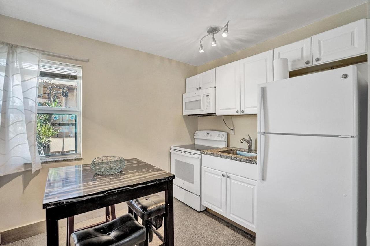 Downtown Hollywood Holiday Retreat Dania Beach Apartment Luaran gambar